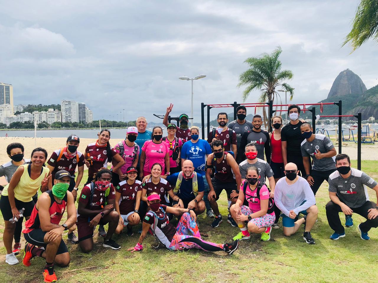 Grupo de alunos da MP Run em treino no Rio de Janeiro